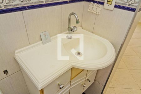 Apartamento à venda com 60m², 2 quartos e 1 vaga Apartamento à venda com 60m², 2 quartos e 1 vagaBanheiro da Suíte