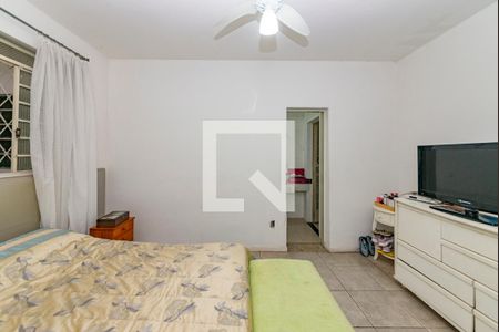 Casa à venda com 199m², 4 quartos e 2 vagas Casa à venda com 199m², 4 quartos e 2 vagasSuíte