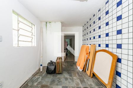 Casa à venda com 199m², 4 quartos e 2 vagas Casa à venda com 199m², 4 quartos e 2 vagasSuíte