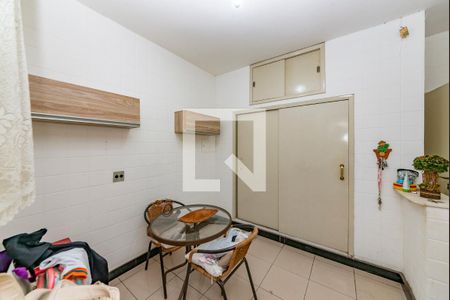 Casa à venda com 199m², 4 quartos e 2 vagas Casa à venda com 199m², 4 quartos e 2 vagasSala 3