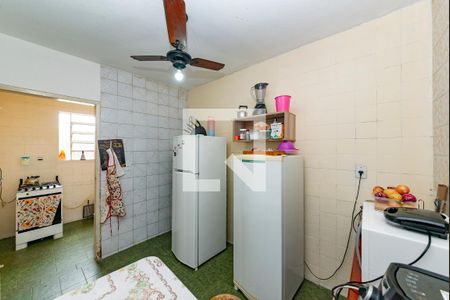 Casa à venda com 199m², 4 quartos e 2 vagas Casa à venda com 199m², 4 quartos e 2 vagasCozinha