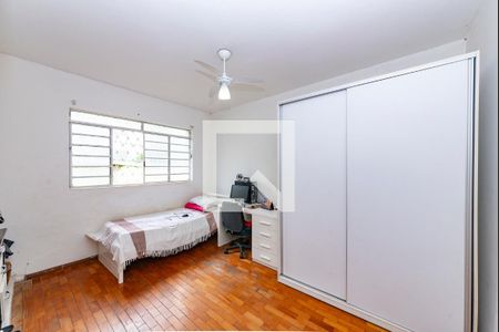 Casa à venda com 199m², 4 quartos e 2 vagas Casa à venda com 199m², 4 quartos e 2 vagasQuarto 3