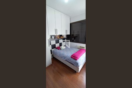 Apartamento à venda com 186m², 4 quartos e 3 vagas Apartamento à venda com 186m², 4 quartos e 3 vagasSuíte 2