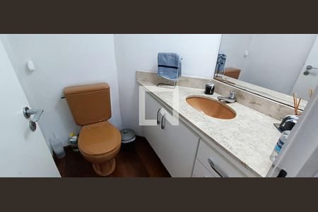 Apartamento à venda com 186m², 4 quartos e 3 vagas Apartamento à venda com 186m², 4 quartos e 3 vagasBanheiro Social