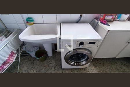 Apartamento à venda com 186m², 4 quartos e 3 vagas Apartamento à venda com 186m², 4 quartos e 3 vagasÁrea de Serviço