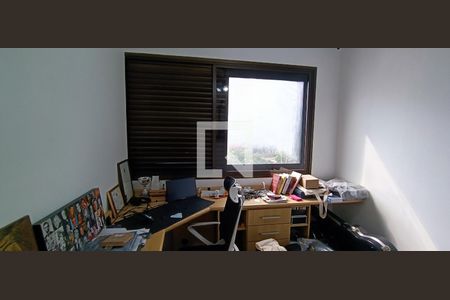 Apartamento à venda com 186m², 4 quartos e 3 vagas Apartamento à venda com 186m², 4 quartos e 3 vagasEscritório