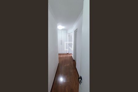 Apartamento à venda com 186m², 4 quartos e 3 vagas Apartamento à venda com 186m², 4 quartos e 3 vagasCorredor