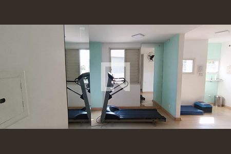 Apartamento à venda com 186m², 4 quartos e 3 vagas Apartamento à venda com 186m², 4 quartos e 3 vagasÁrea comum - Academia