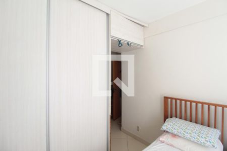 Suite de apartamento à venda com 2 quartos, 142m² em Planalto, Belo Horizonte