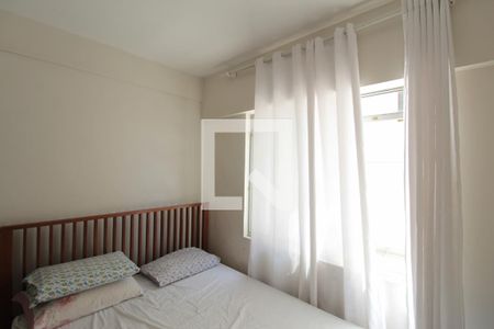 Suite de apartamento à venda com 2 quartos, 142m² em Planalto, Belo Horizonte
