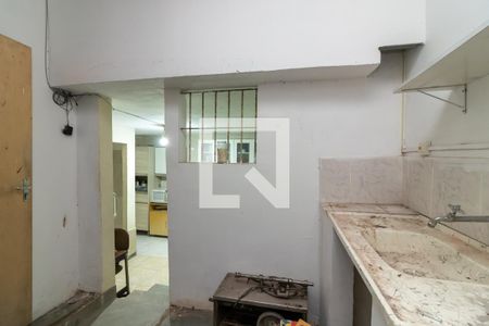 Casa à venda com 500m², 5 quartos e 3 vagasCozinha 2