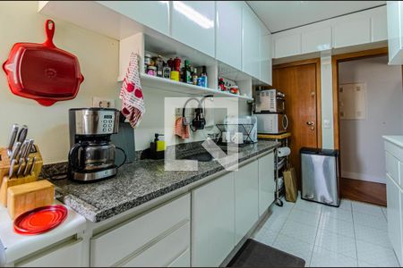 Apartamento à venda com 155m², 2 quartos e 2 vagasCozinha