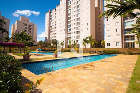 Apartamento à venda com 80m², 2 quartos e 2 vagas Apartamento à venda com 80m², 2 quartos e 2 vagasÁrea comum - Piscina