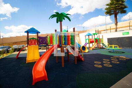 Apartamento à venda com 80m², 2 quartos e 2 vagas Apartamento à venda com 80m², 2 quartos e 2 vagasÁrea comum - Playground