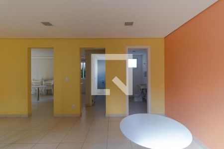 Apartamento à venda com 80m², 2 quartos e 2 vagas Apartamento à venda com 80m², 2 quartos e 2 vagasÁrea comum - Salão de festas