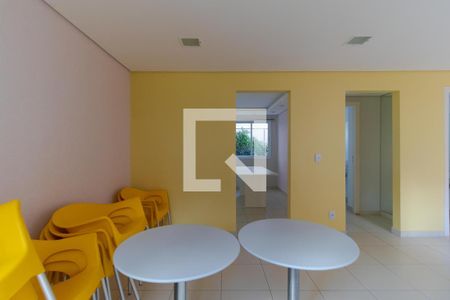 Apartamento à venda com 80m², 2 quartos e 2 vagas Apartamento à venda com 80m², 2 quartos e 2 vagasÁrea comum - Salão de festas