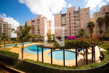 Apartamento à venda com 80m², 2 quartos e 2 vagas Apartamento à venda com 80m², 2 quartos e 2 vagasÁrea comum - Piscina