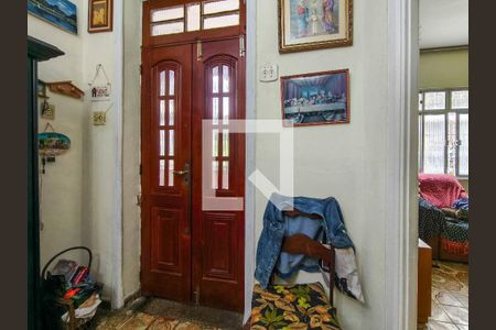 Casa à venda com 200m², 4 quartos e sem vagaEntrada