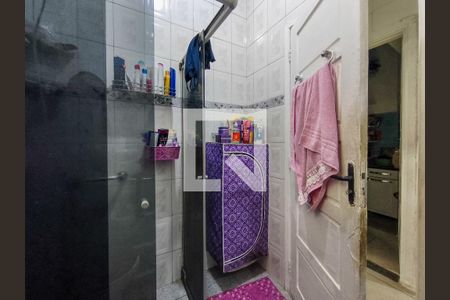 Casa à venda com 200m², 4 quartos e sem vagaBanheiro Corredor