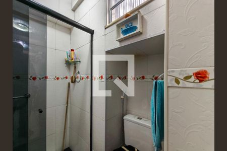 Casa à venda com 200m², 4 quartos e sem vagaBanheiro da Suíte