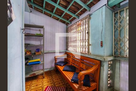 Casa à venda com 200m², 4 quartos e sem vagaSala