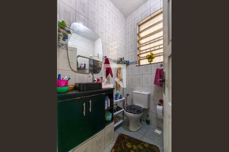 Casa à venda com 200m², 4 quartos e sem vagaBanheiro Corredor