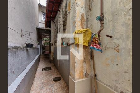 Casa à venda com 200m², 4 quartos e sem vagaQuintal