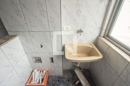 Apartamento para alugar com 42m², 2 quartos e 1 vaga Apartamento para alugar com 42m², 2 quartos e 1 vagaDetalhe da Cozinha e Área de Serviço