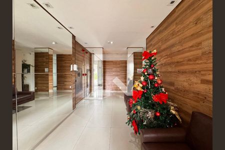 Apartamento para alugar com 50m², 2 quartos e 1 vaga Apartamento para alugar com 50m², 2 quartos e 1 vagaHall social