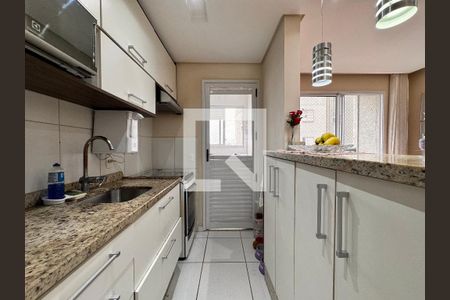 Apartamento para alugar com 50m², 2 quartos e 1 vaga Apartamento para alugar com 50m², 2 quartos e 1 vagaCozinha