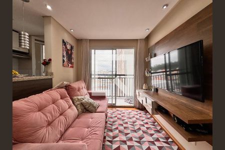 Sala de apartamento para alugar com 2 quartos, 50m² em Vila Metalúrgica, Santo André