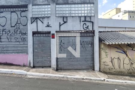 Studio para alugar com 31m², 1 quarto e sem vaga Studio para alugar com 31m², 1 quarto e sem vagaFachada