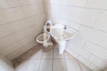 Casa para alugar com 45m², 1 quarto e sem vagaBanheiro