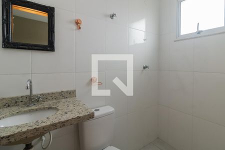 Casa de condomínio à venda com 48m², 2 quartos e 1 vagaBanheiro da Suíte 2