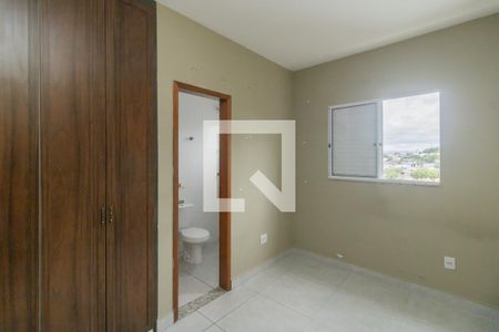 Casa de condomínio à venda com 48m², 2 quartos e 1 vaga suite 2