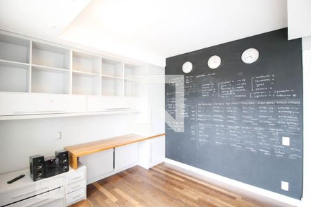 Apartamento à venda com 168m², 4 quartos e 3 vagasEscritório