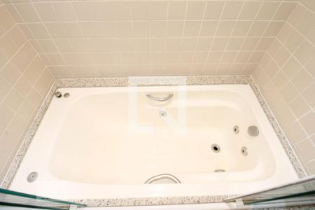 Apartamento à venda com 168m², 4 quartos e 3 vagasBanheiro