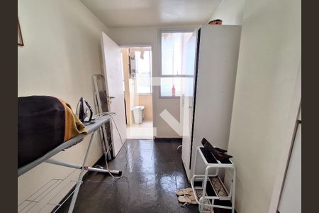 Apartamento para alugar com 75m², 2 quartos e 1 vagaQuarto de serviço