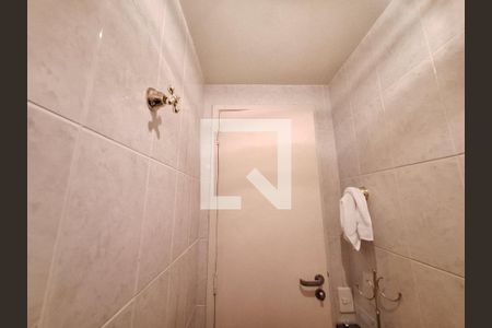 Apartamento para alugar com 75m², 2 quartos e 1 vagaLavabo