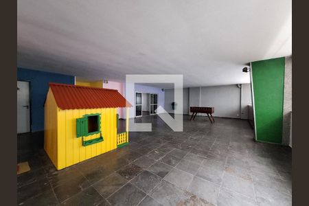 Apartamento para alugar com 75m², 2 quartos e 1 vagaÁrea comum