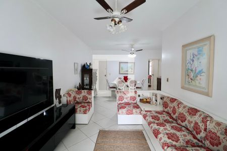 Sala de apartamento para alugar com 3 quartos, 114m² em Jardim Las Palmas, Guarujá