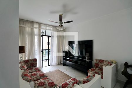 Sala de apartamento para alugar com 3 quartos, 114m² em Jardim Las Palmas, Guarujá