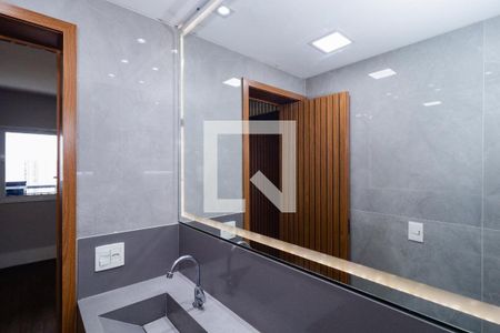 Apartamento à venda com 77m², 2 quartos e 2 vagasBanheiro