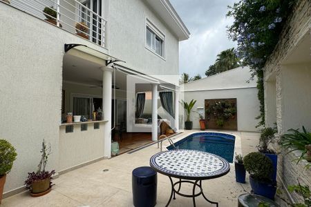 Casa de condomínio à venda com 400m², 4 quartos e 4 vagasPiscina