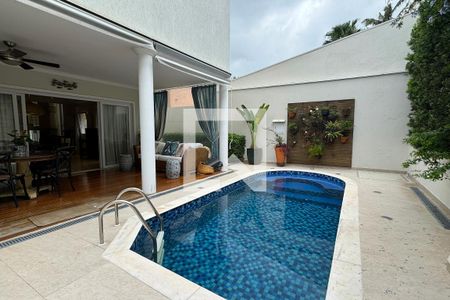 Casa de condomínio à venda com 400m², 4 quartos e 4 vagasPiscina