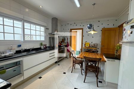 Casa de condomínio à venda com 400m², 4 quartos e 4 vagasCozinha