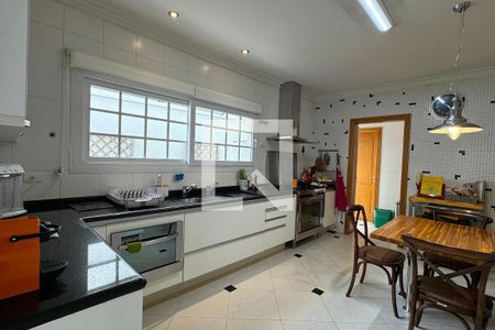 Casa de condomínio à venda com 400m², 4 quartos e 4 vagasCozinha