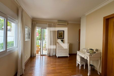 Casa de condomínio à venda com 400m², 4 quartos e 4 vagasSuíte 2