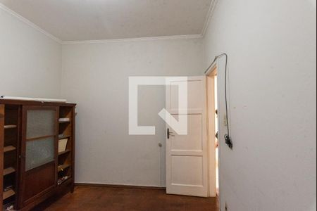 Casa à venda com 200m², 4 quartos e 2 vagas Casa à venda com 200m², 4 quartos e 2 vagasQuarto 3