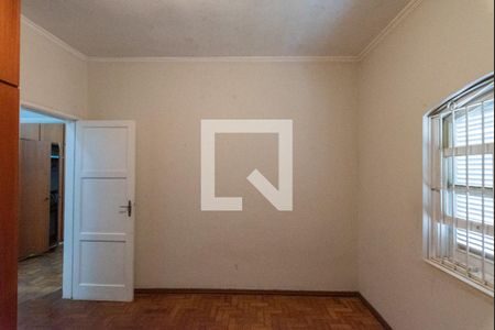 Casa à venda com 200m², 4 quartos e 2 vagas Casa à venda com 200m², 4 quartos e 2 vagasQuarto 2